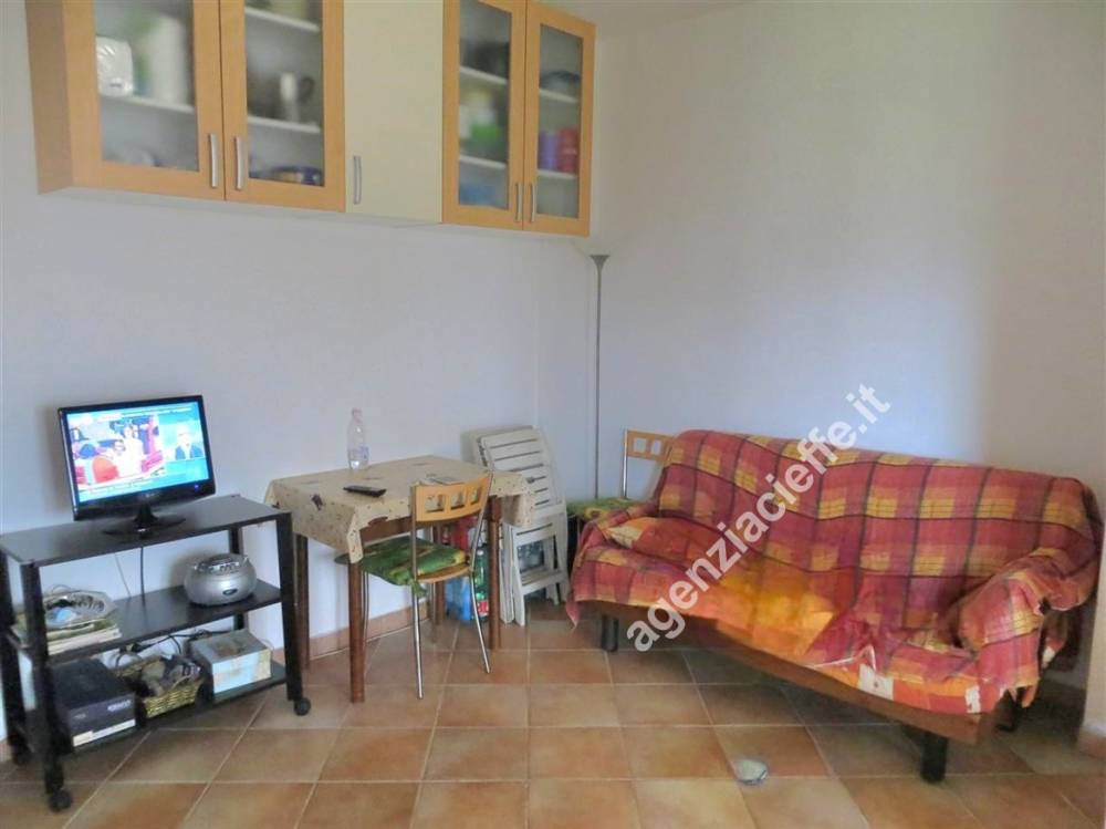appartamento in vendita a Massa in zona Poveromo