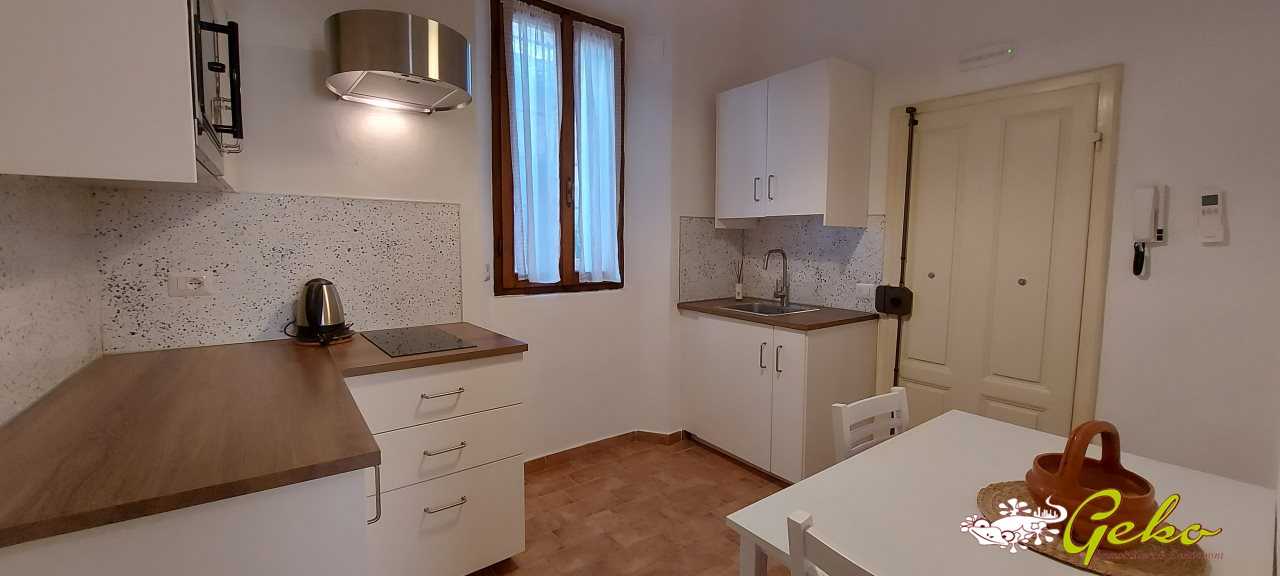 appartamento in vendita a Massa in zona Centro Storico