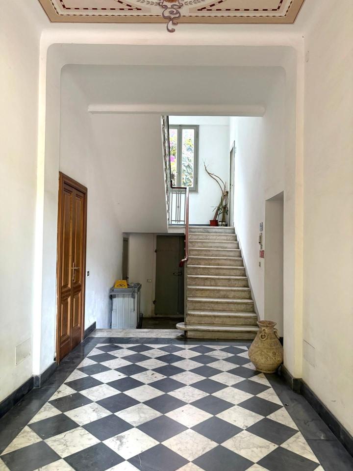 casa indipendente in vendita a Massa in zona Centro Storico