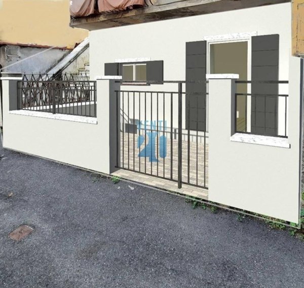 appartamento in vendita a Massa in zona Centro Storico