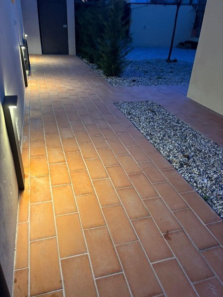 casa indipendente in vendita a Massa in zona Marina di Massa