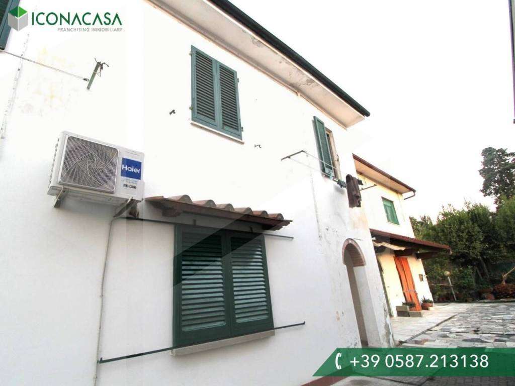 appartamento in vendita a Massa
