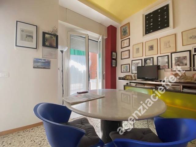 appartamento in vendita a Massa in zona Centro Storico