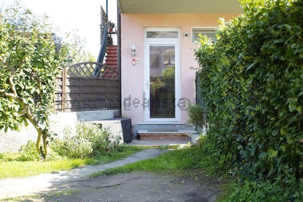appartamento in vendita a Massa in zona Marina di Massa