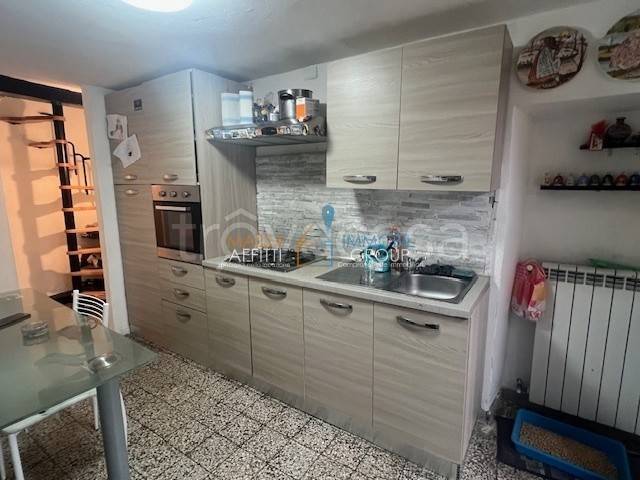 appartamento in vendita a Massa in zona Centro Storico