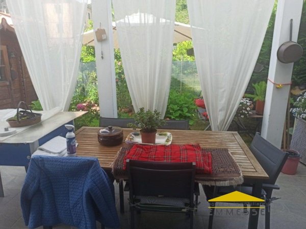 casa indipendente in vendita a Massa in zona Centro Storico