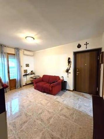 appartamento in vendita a Massa in zona Mirteto