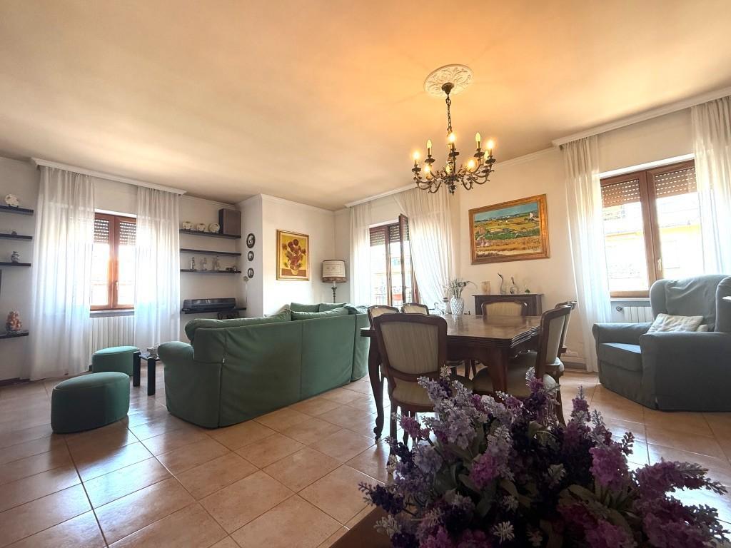 appartamento in vendita a Massa
