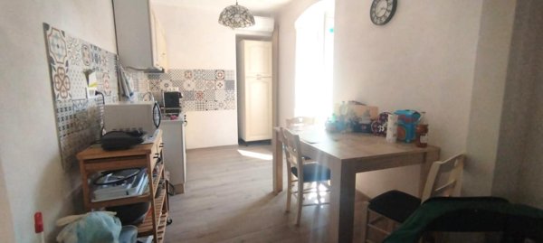 appartamento in vendita a Massa in zona Mirteto
