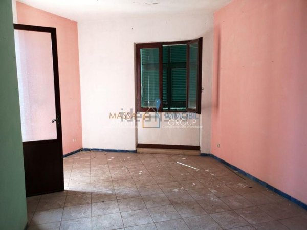appartamento in vendita a Massa in zona Marina di Massa