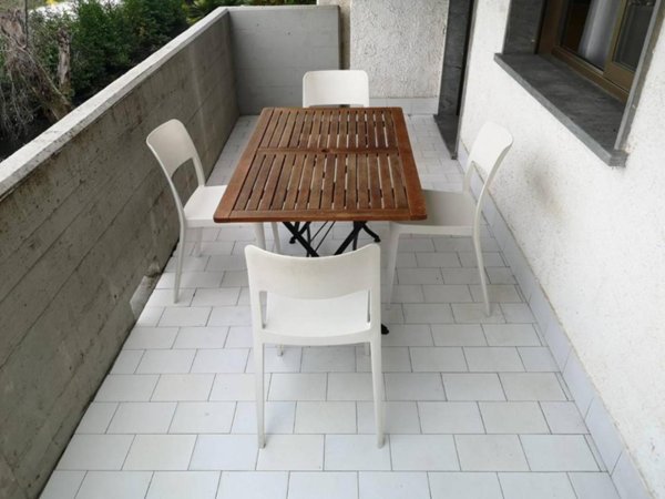 appartamento in vendita a Massa in zona Marina dei Ronchi