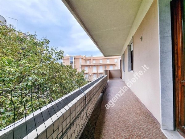 appartamento in vendita a Massa in zona Marina di Massa