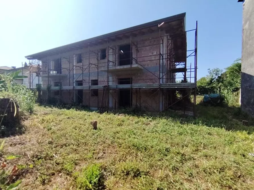 casa indipendente in vendita a Massa in zona Mirteto