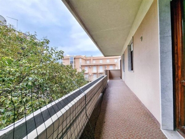 appartamento in vendita a Massa in zona Marina di Massa