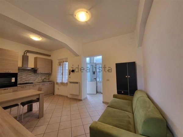 appartamento in vendita a Massa in zona Centro Storico