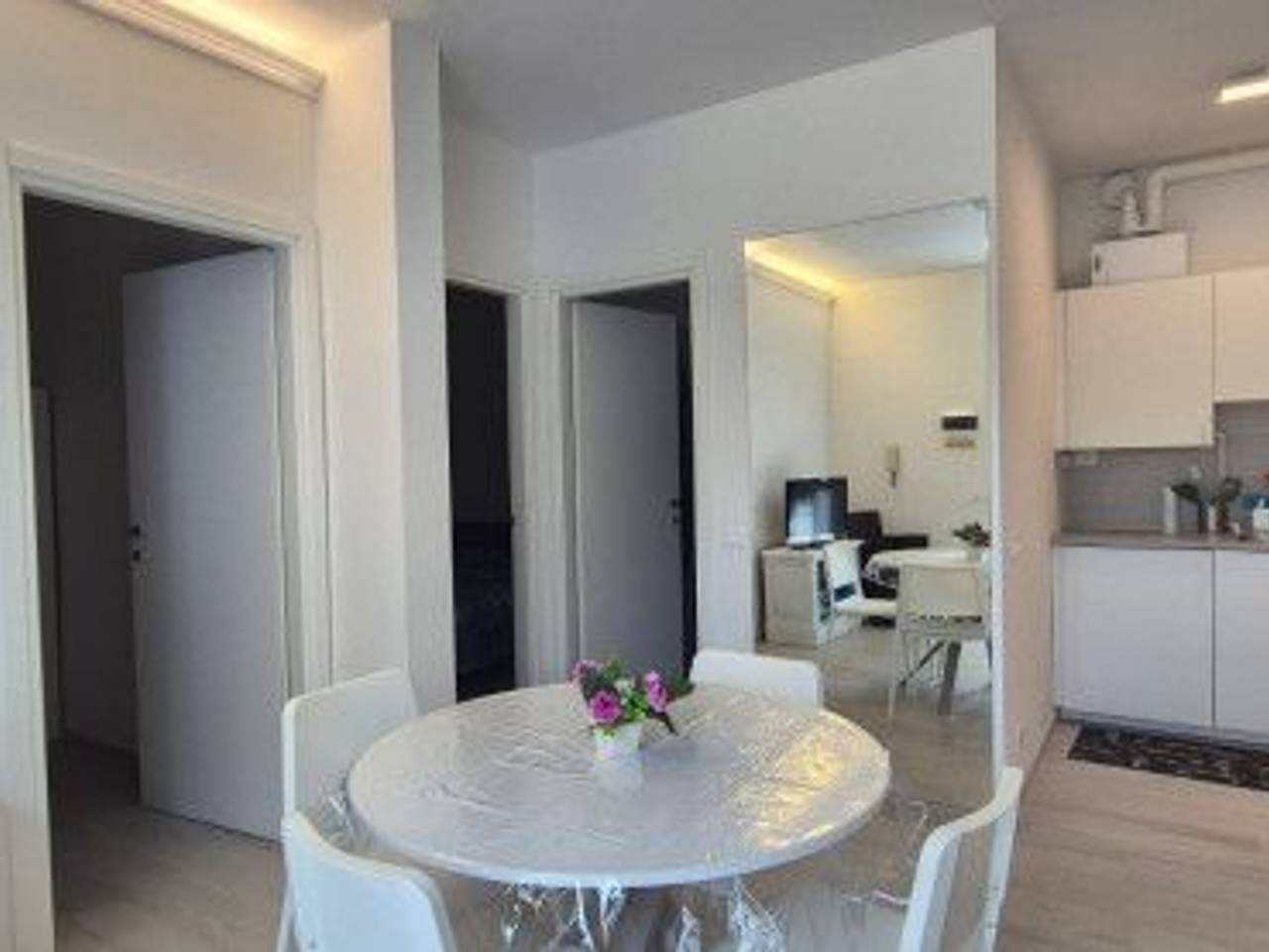 appartamento in vendita a Massa in zona Marina dei Ronchi