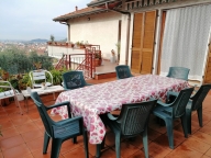 casa indipendente in vendita a Massa in zona Centro Storico