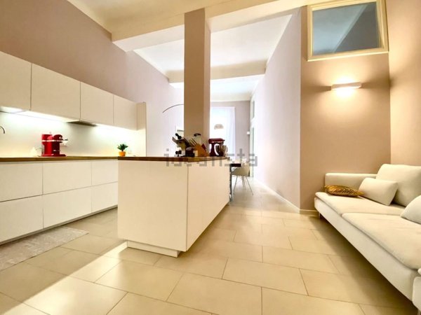 appartamento in vendita a Massa in zona Centro Storico