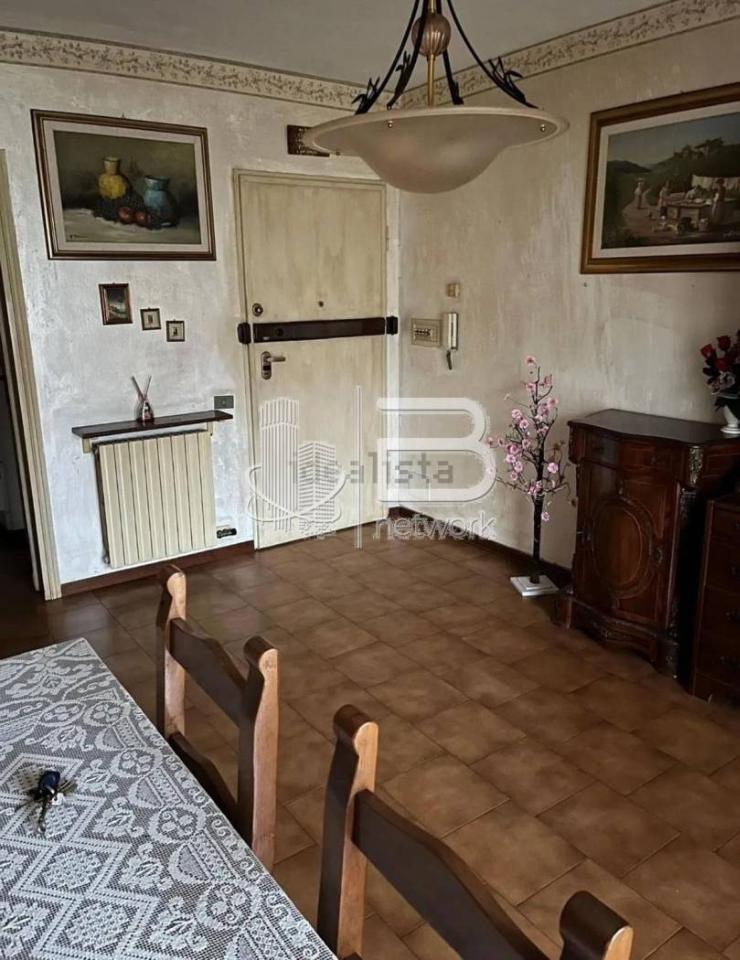 appartamento in vendita a Massa in zona Romagnano