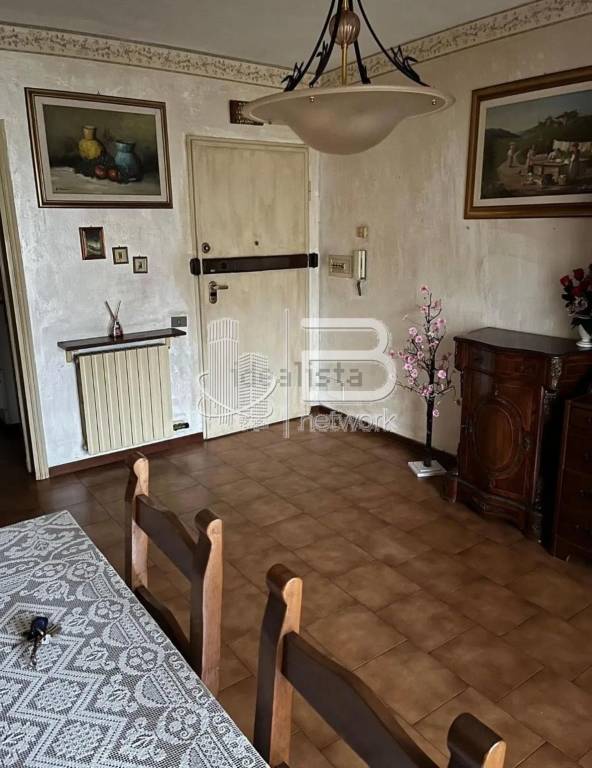 appartamento in vendita a Massa in zona Romagnano