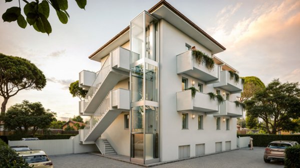 appartamento in vendita a Massa in zona Marina di Massa