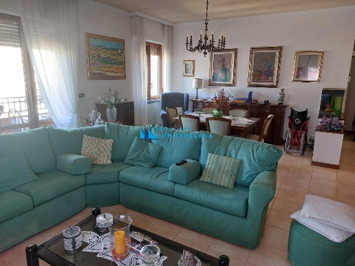 appartamento in vendita a Massa