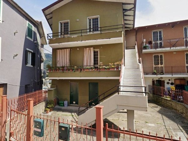 casa indipendente in vendita a Massa in zona Centro Storico