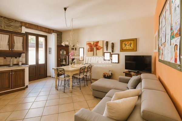 appartamento in vendita a Massa in zona Antona