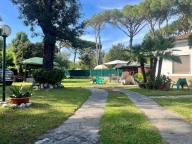 casa indipendente in vendita a Massa in zona Centro Storico