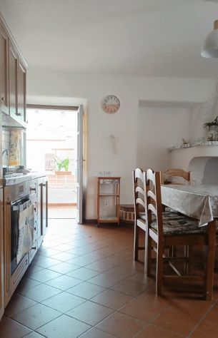 casa indipendente in vendita a Massa
