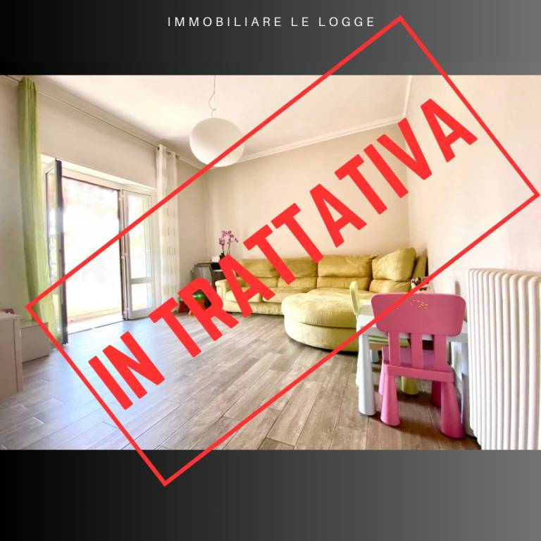 appartamento in vendita a Massa in zona Centro Storico