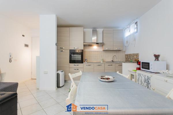 appartamento in vendita a Massa in zona Marina di Massa