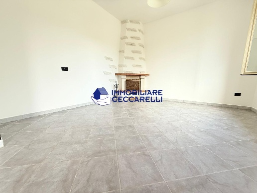 casa indipendente in vendita a Massa in zona Marina di Massa