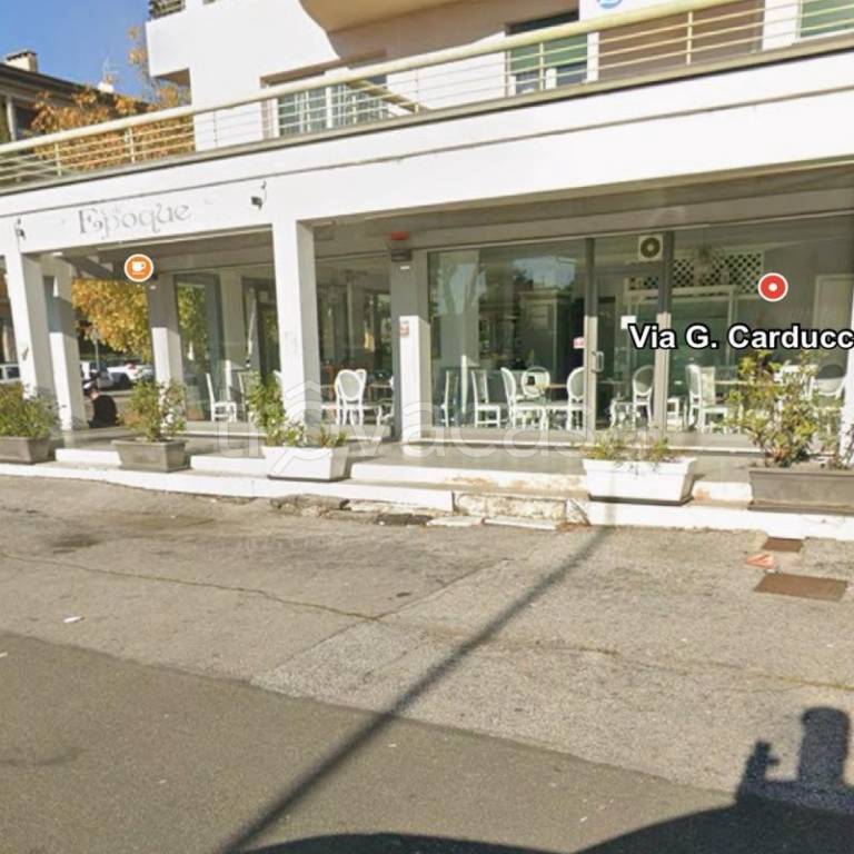 negozio in vendita a Massa in zona Centro Storico