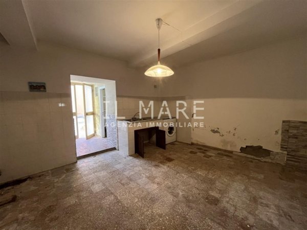 appartamento in vendita a Massa