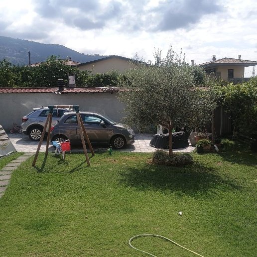 casa indipendente in vendita a Massa in zona Mirteto