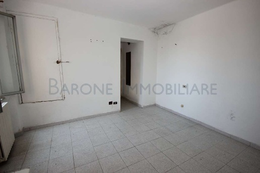 appartamento in vendita a Massa in zona Centro Storico