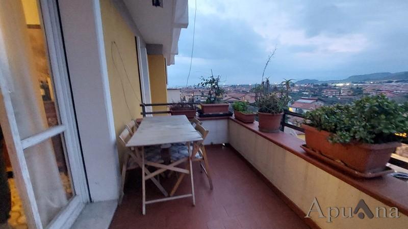 appartamento in vendita a Massa in zona Centro Storico