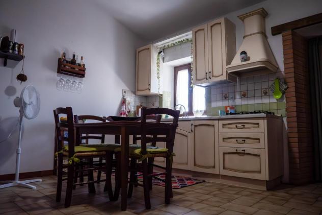 appartamento in vendita a Massa in zona Centro Storico