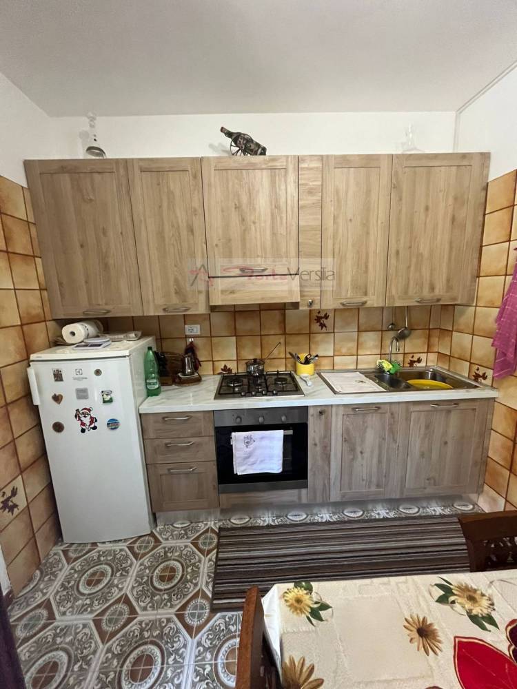 appartamento in vendita a Massa in zona Marina dei Ronchi