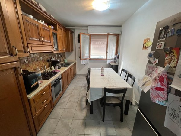 appartamento in vendita a Massa in zona Romagnano