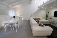 appartamento in vendita a Massa in zona Centro Storico