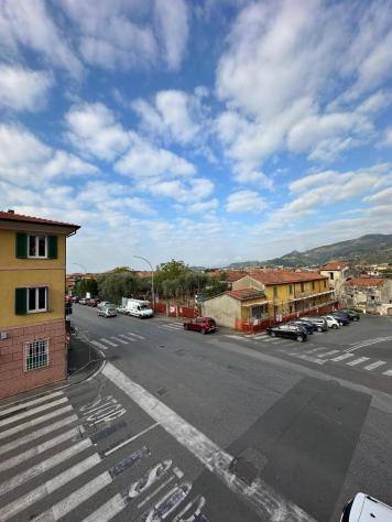 appartamento in vendita a Massa in zona Centro Storico