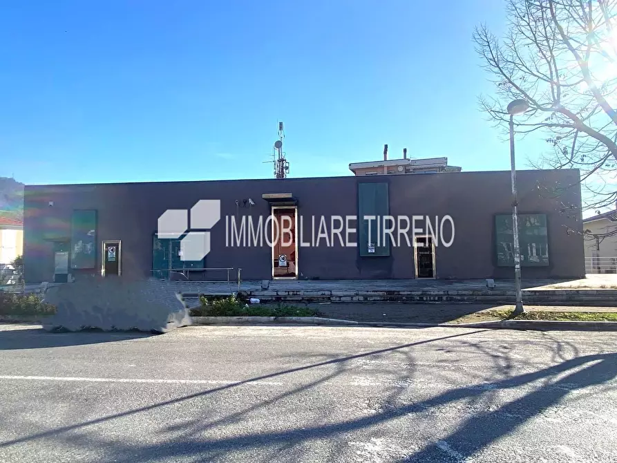 ufficio in vendita a Massa