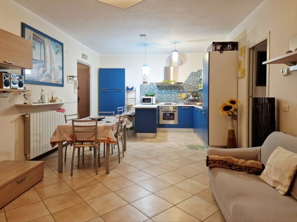 appartamento in vendita a Massa in zona Marina di Massa