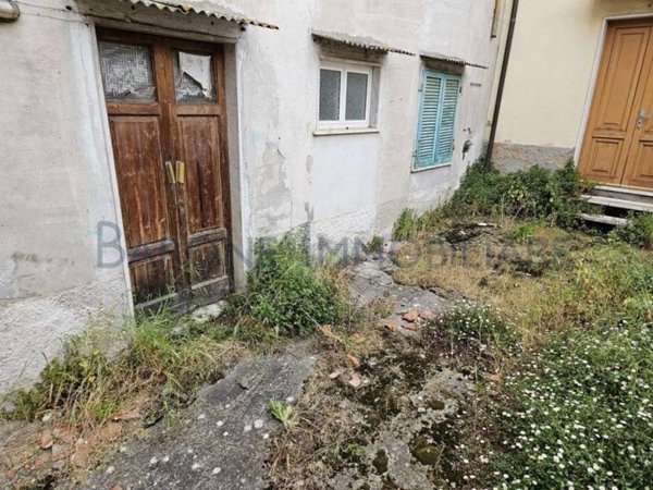 appartamento in vendita a Massa