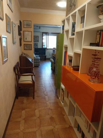 appartamento in vendita a Massa in zona Centro Storico