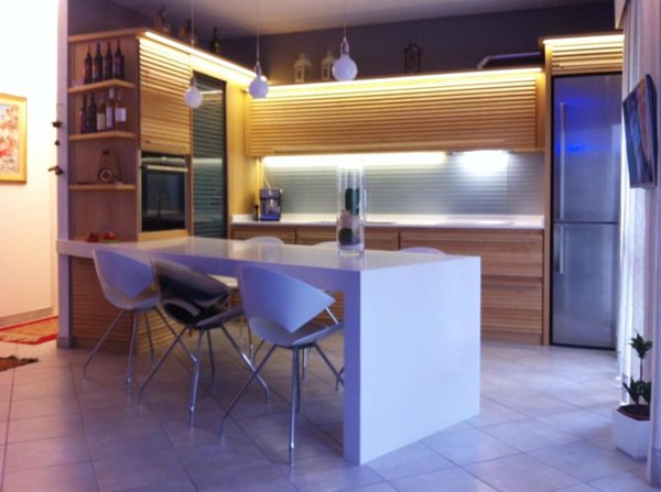 appartamento in vendita a Massa in zona Marina di Massa