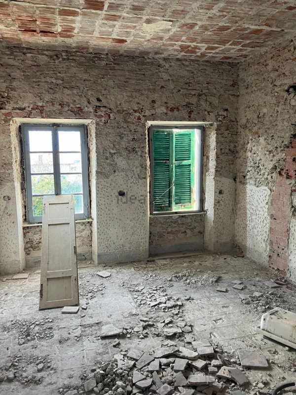 appartamento in vendita a Massa