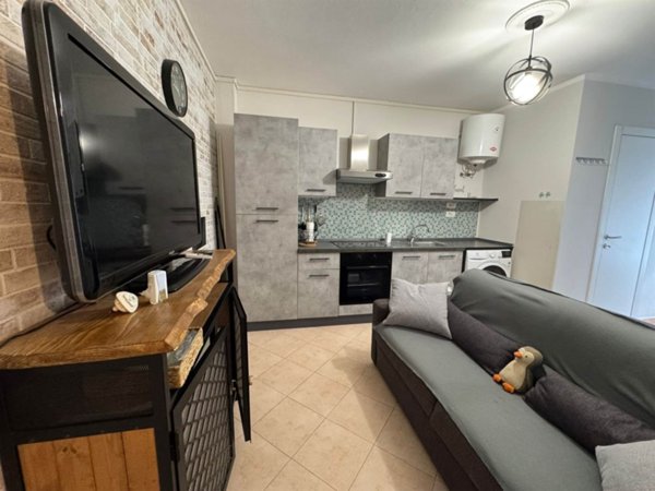 appartamento in vendita a Massa in zona Marina di Massa